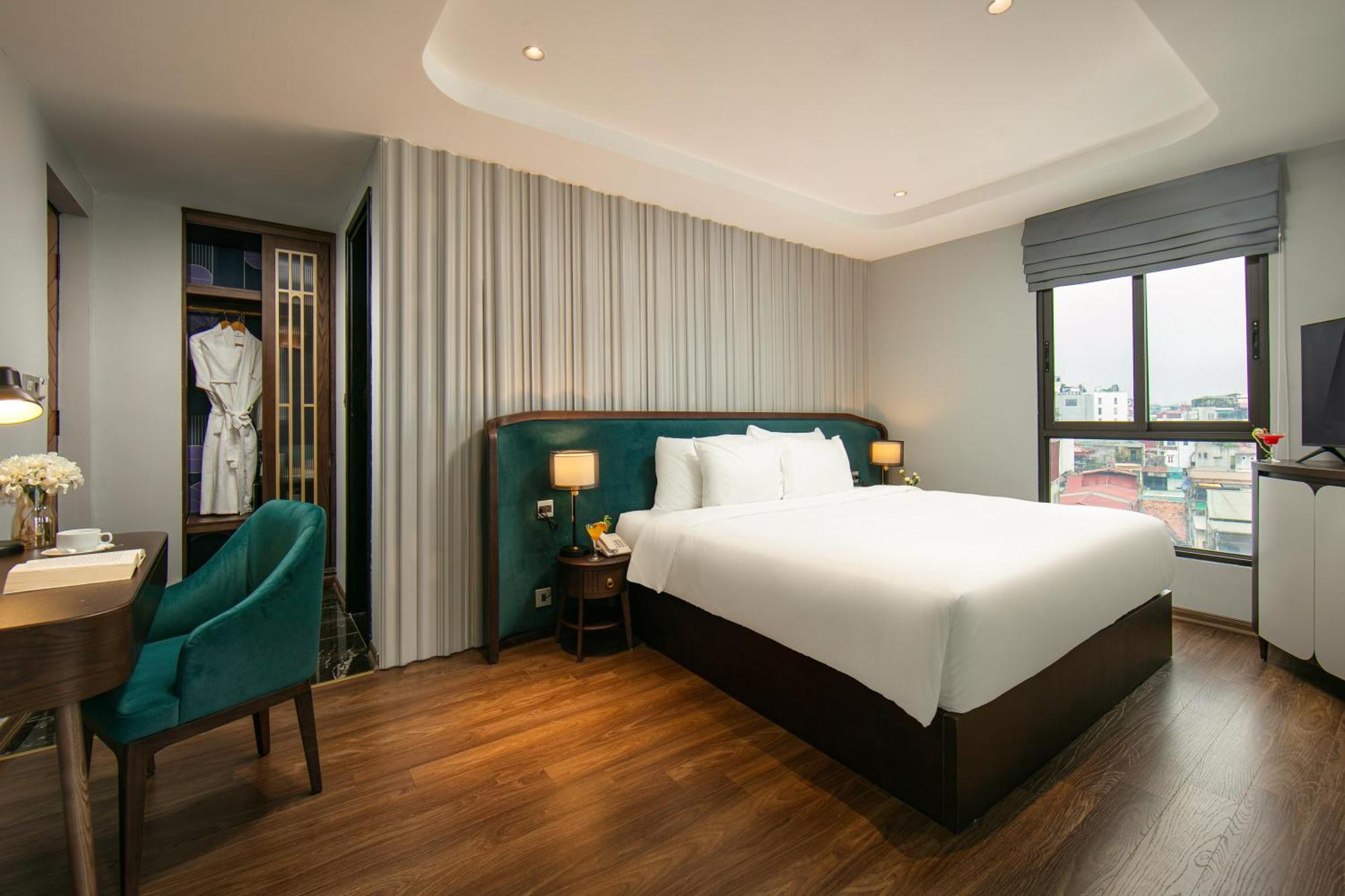 May De Ville Lakeside Hotel Hanoi Luaran gambar Deluxe Room